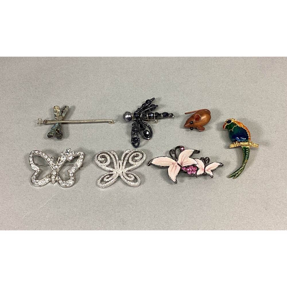 Lot Of 7 Vintage Brooches - Dragonflies, Mouse, Butterflies And Parrot